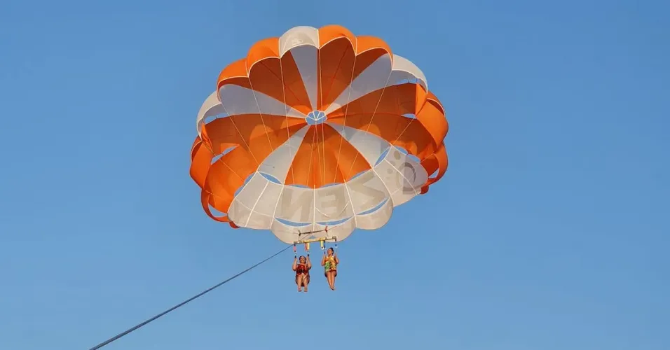Side by Side Comparison of Multi-Colored Parachutes